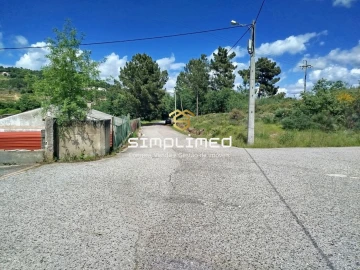 Terreno para Venda em Teixoso e Sarzedo