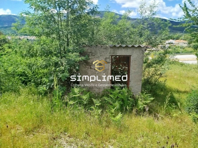 Terreno para Venda em Teixoso e Sarzedo Foto 9