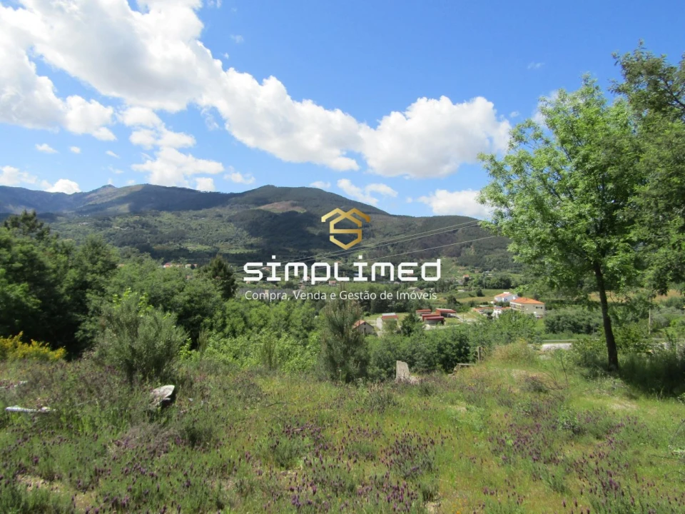Terreno para Venda em Teixoso e Sarzedo Foto 11