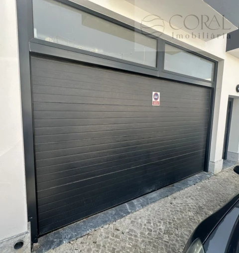 Moradia T3 para Venda em Faro (Sé e São Pedro)