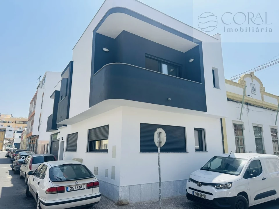 Moradia T3 para Venda em Faro (Sé e São Pedro) Foto 35