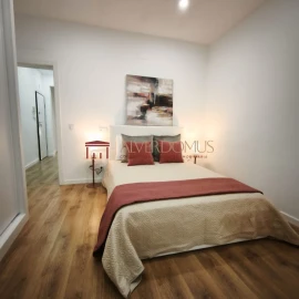 Apartamento T3 para Venda em Benfica
