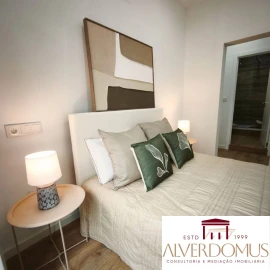 Apartamento T3 para Venda em Benfica