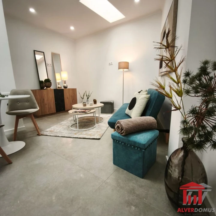 Apartamento T3 para Venda em Benfica Foto 3