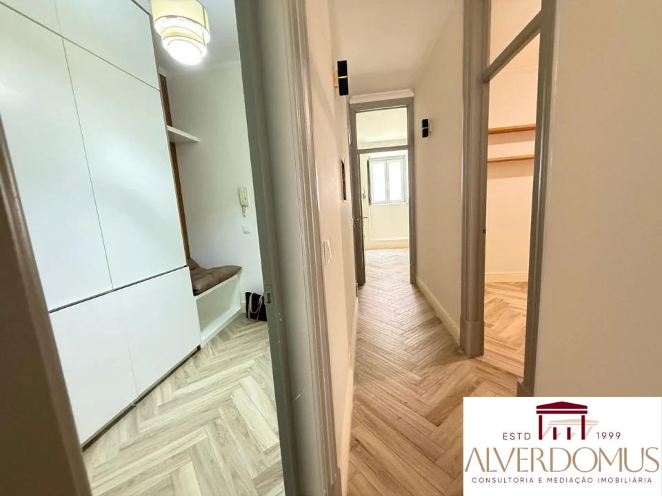 Apartamento T2 para Venda em Arroios Foto 25