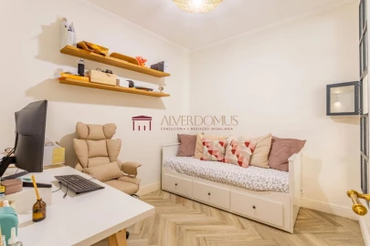 Apartamento T2 para Venda em Arroios