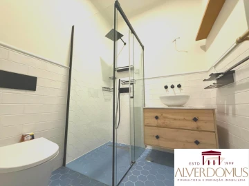 Apartamento T2 para Venda em Arroios