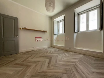 Apartamento T2 para Venda em Arroios