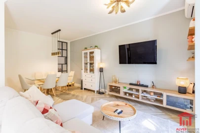 Apartamento T2 para Venda em Arroios