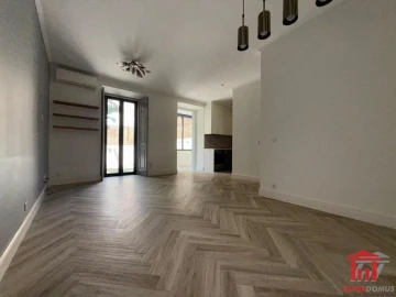 Apartamento T2 para Venda em Arroios