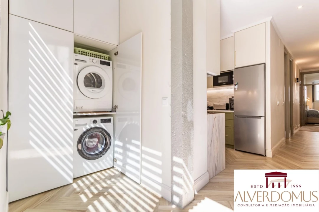 Apartamento T2 para Venda em Arroios Foto 9