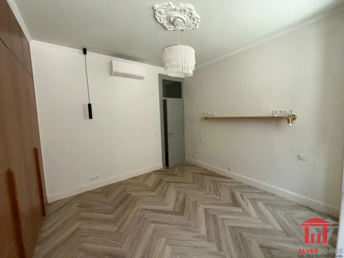 Apartamento T2 para Venda em Arroios Foto 37