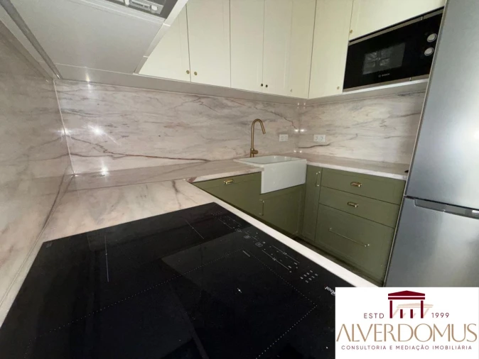 Apartamento T2 para Venda em Arroios Foto 39