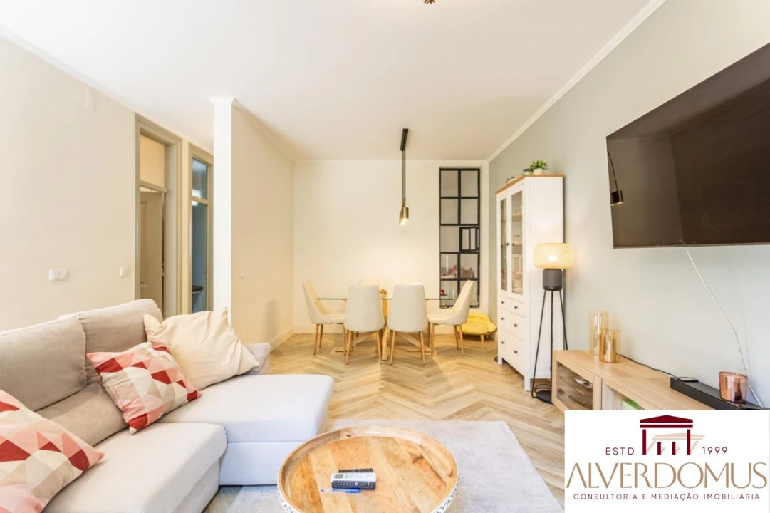 Apartamento T2 para Venda em Arroios Foto 14