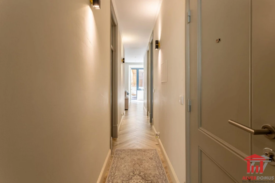 Apartamento T2 para Venda em Arroios Foto 21