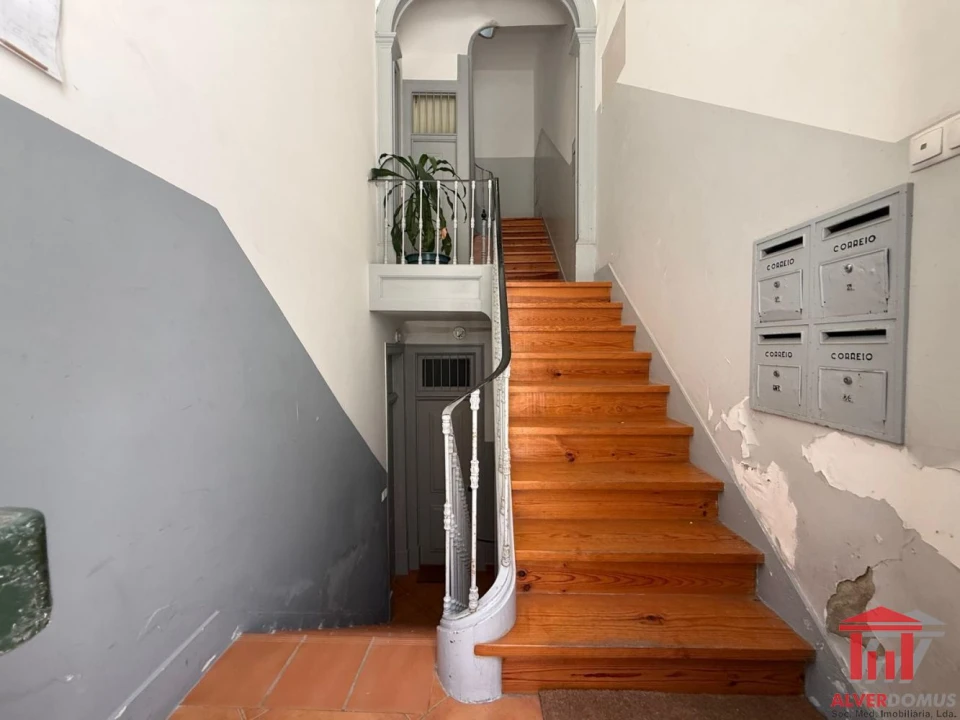 Apartamento T2 para Venda em Arroios Foto 44