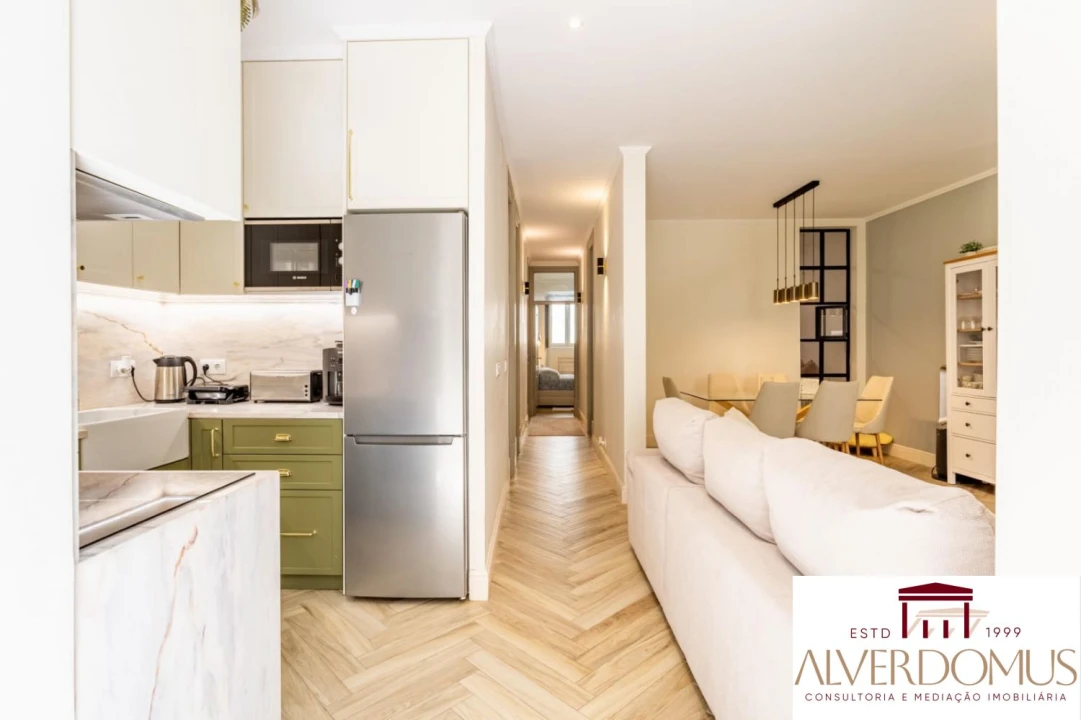Apartamento T2 para Venda em Arroios Foto 6