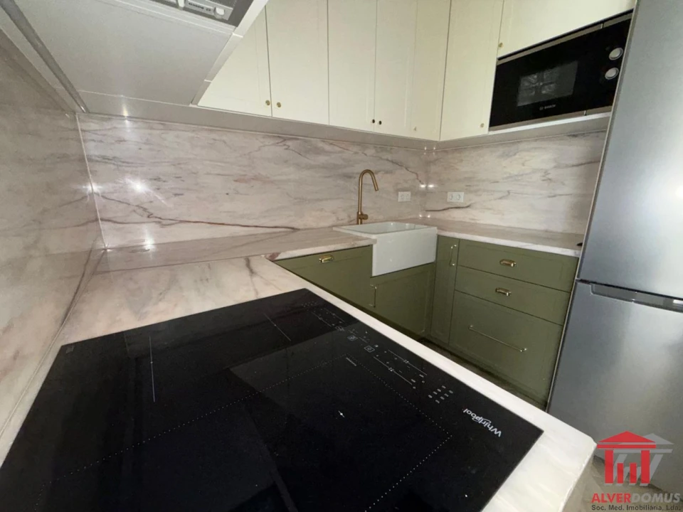 Apartamento T2 para Venda em Arroios Foto 39