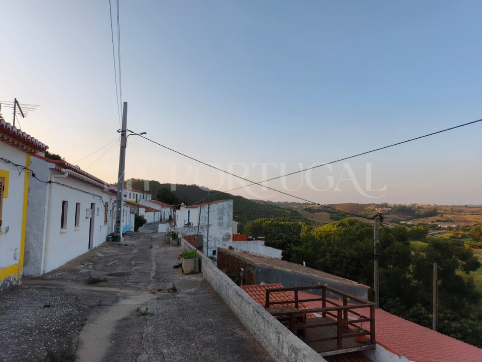 Moradia T2 para Venda em Aljezur Foto 8