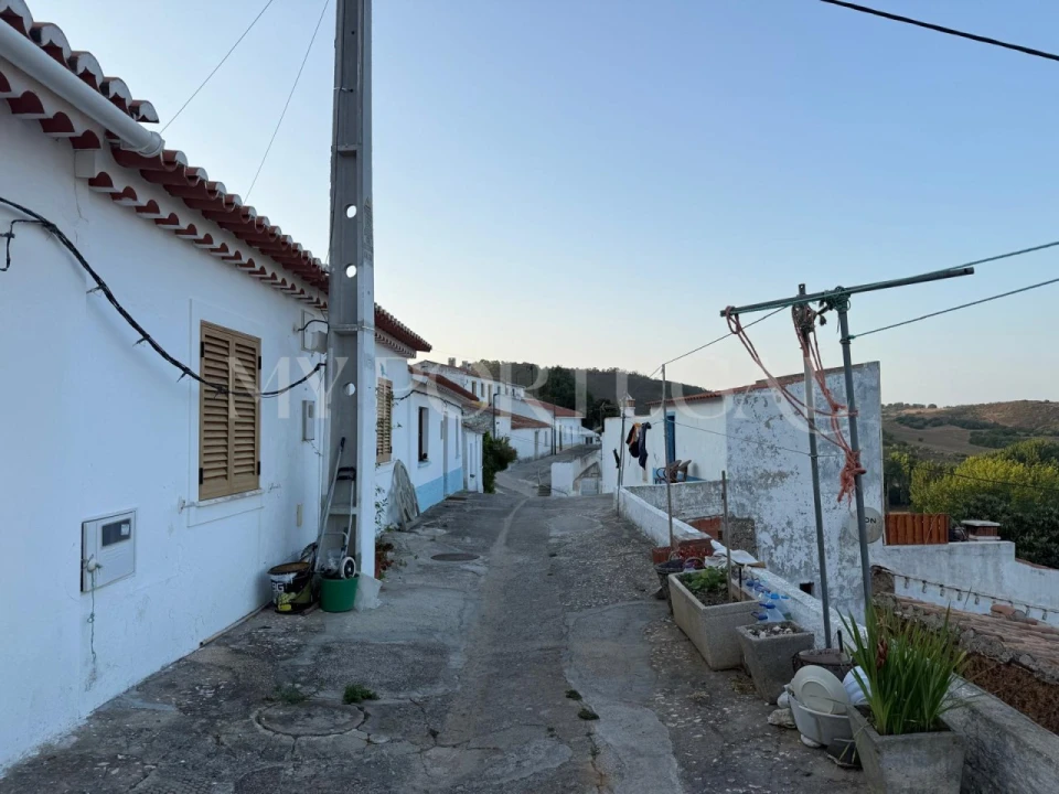Moradia T2 para Venda em Aljezur Foto 11