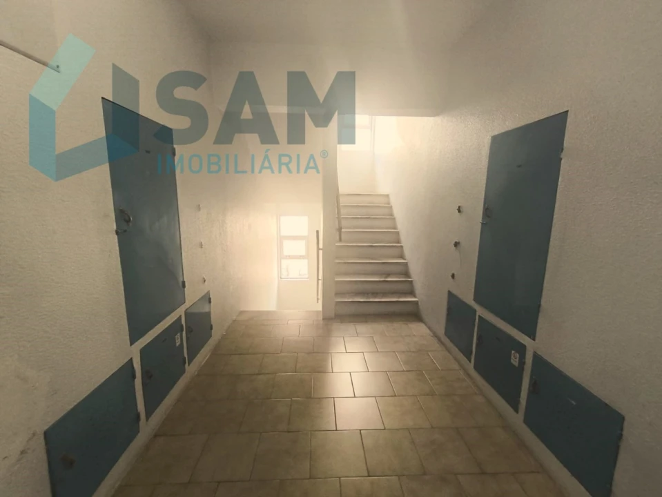 Apartamento T1 para Venda em Massamá e Monte Abraão Foto 4