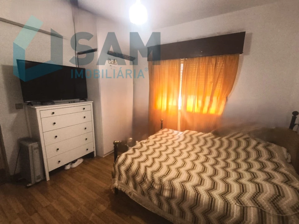 Apartamento T1 para Venda em Massamá e Monte Abraão Foto 7