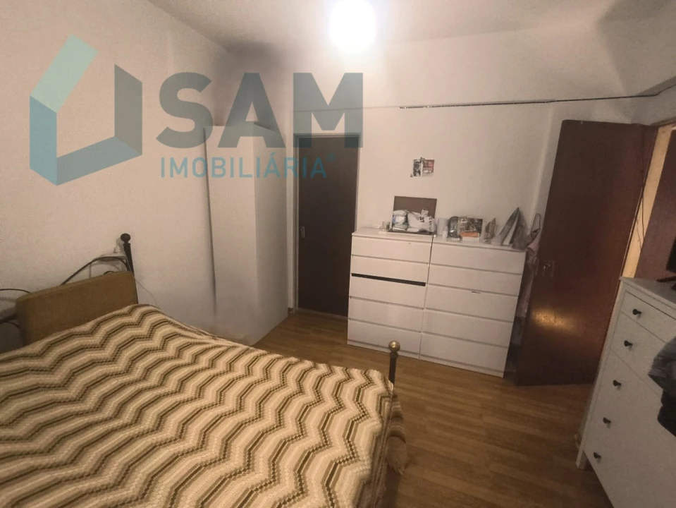 Apartamento T1 para Venda em Massamá e Monte Abraão Foto 8