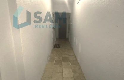Apartamento T1 para Venda em Massamá e Monte Abraão