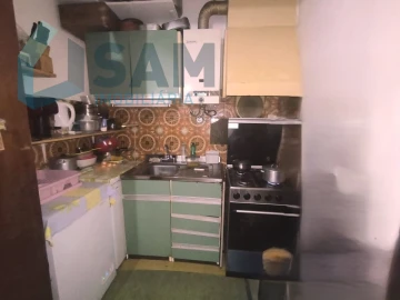 Apartamento T1 para Venda em Massamá e Monte Abraão