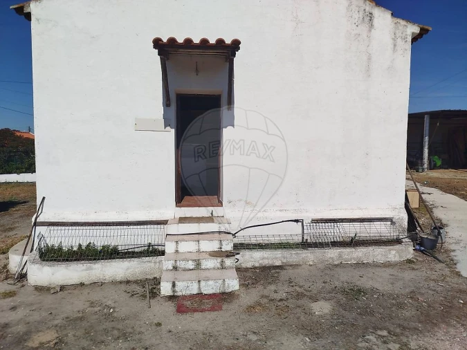 Moradia T2 para Venda em Vale da Pedra Foto 15
