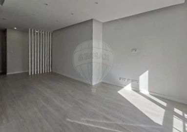 Apartamento T3 para Arrendamento em Odivelas