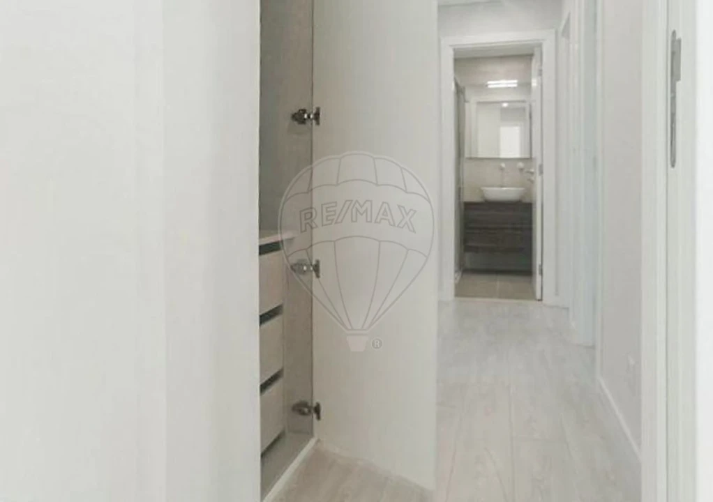Apartamento T3 para Arrendamento em Odivelas Foto 9