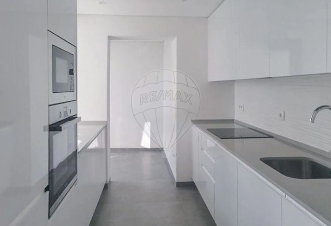 Apartamento T3 para Arrendamento em Odivelas Foto 15