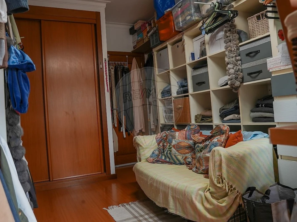 Apartamento T3 para Venda em Rio de Mouro Foto 20
