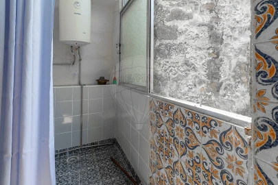 Prédio para Venda em Santa Marinha e São Pedro da Afurada