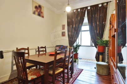 Apartamento T6 para Venda em Arroios