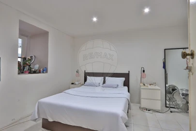 Apartamento T6 para Venda em Arroios