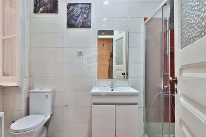 Apartamento T6 para Venda em Arroios
