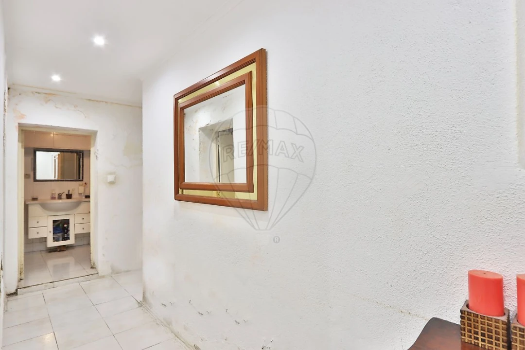 Apartamento T6 para Venda em Arroios Foto 22