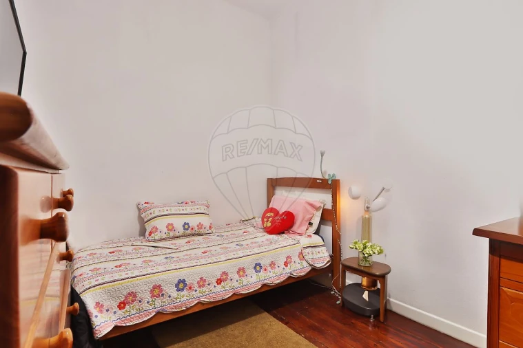 Apartamento T6 para Venda em Arroios Foto 16