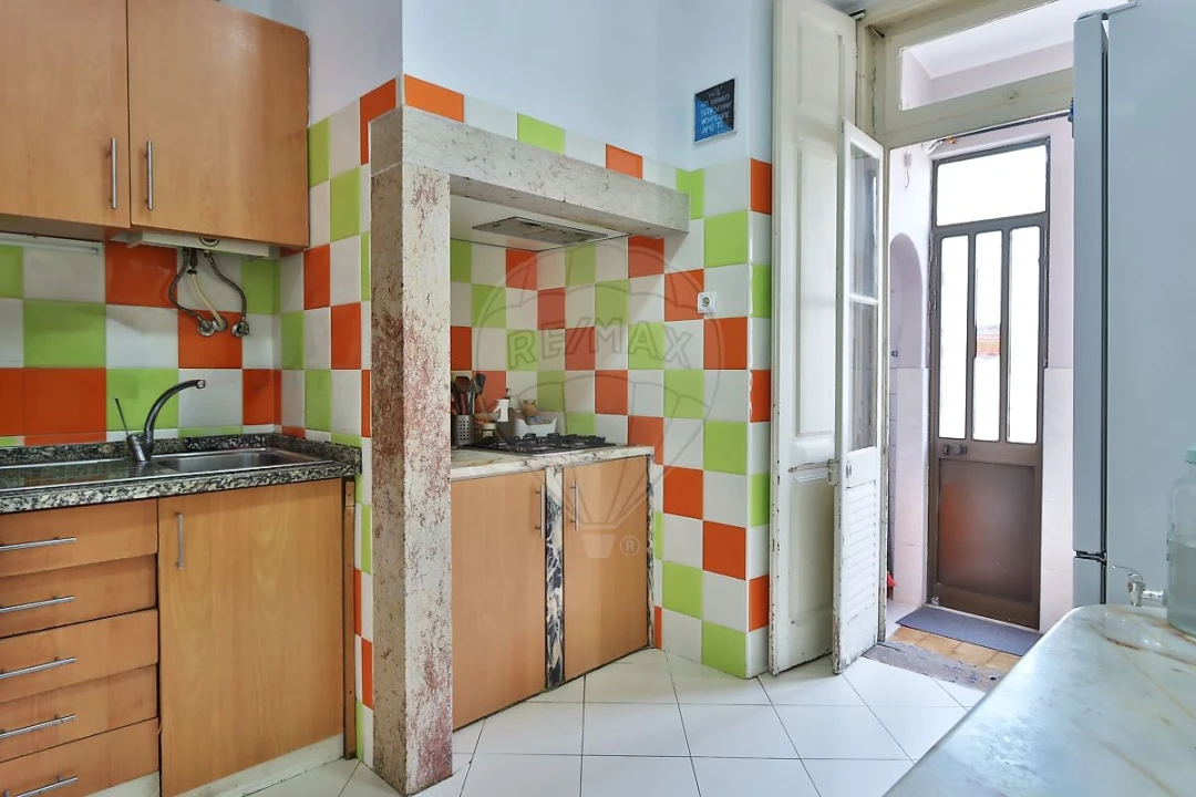 Apartamento T6 para Venda em Arroios Foto 8