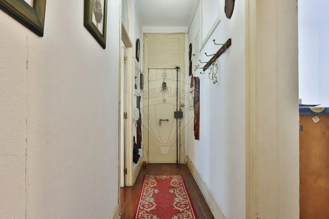 Apartamento T6 para Venda em Arroios Foto 28