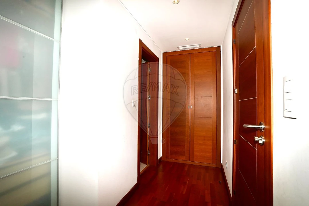 Apartamento T1 para Venda em Alverca do Ribatejo e Sobralinho Foto 10