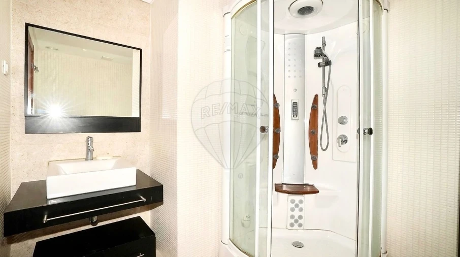 Apartamento T1 para Venda em Alverca do Ribatejo e Sobralinho Foto 11