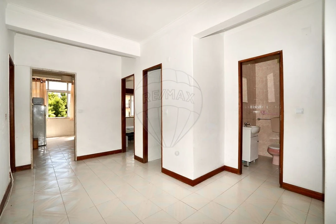 Apartamento T3 para Venda em Alverca do Ribatejo e Sobralinho Foto 2