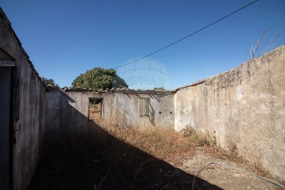 Moradia T4 para Venda em Aldeia Galega da Merceana e Aldeia Gavinha