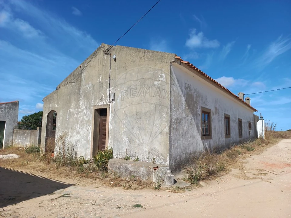 Moradia T4 para Venda em Aldeia Galega da Merceana e Aldeia Gavinha Foto 1