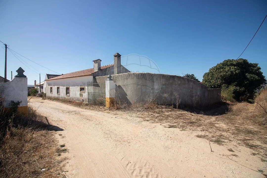 Moradia T4 para Venda em Aldeia Galega da Merceana e Aldeia Gavinha Foto 7