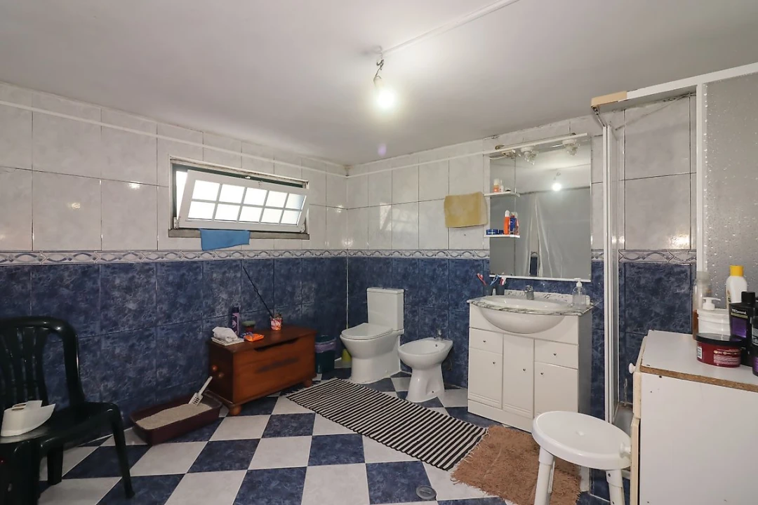 Moradia T1 para Venda em Ota Foto 8