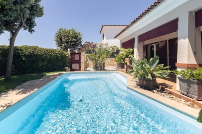 Moradia T3 para Venda em Sesimbra (Castelo)